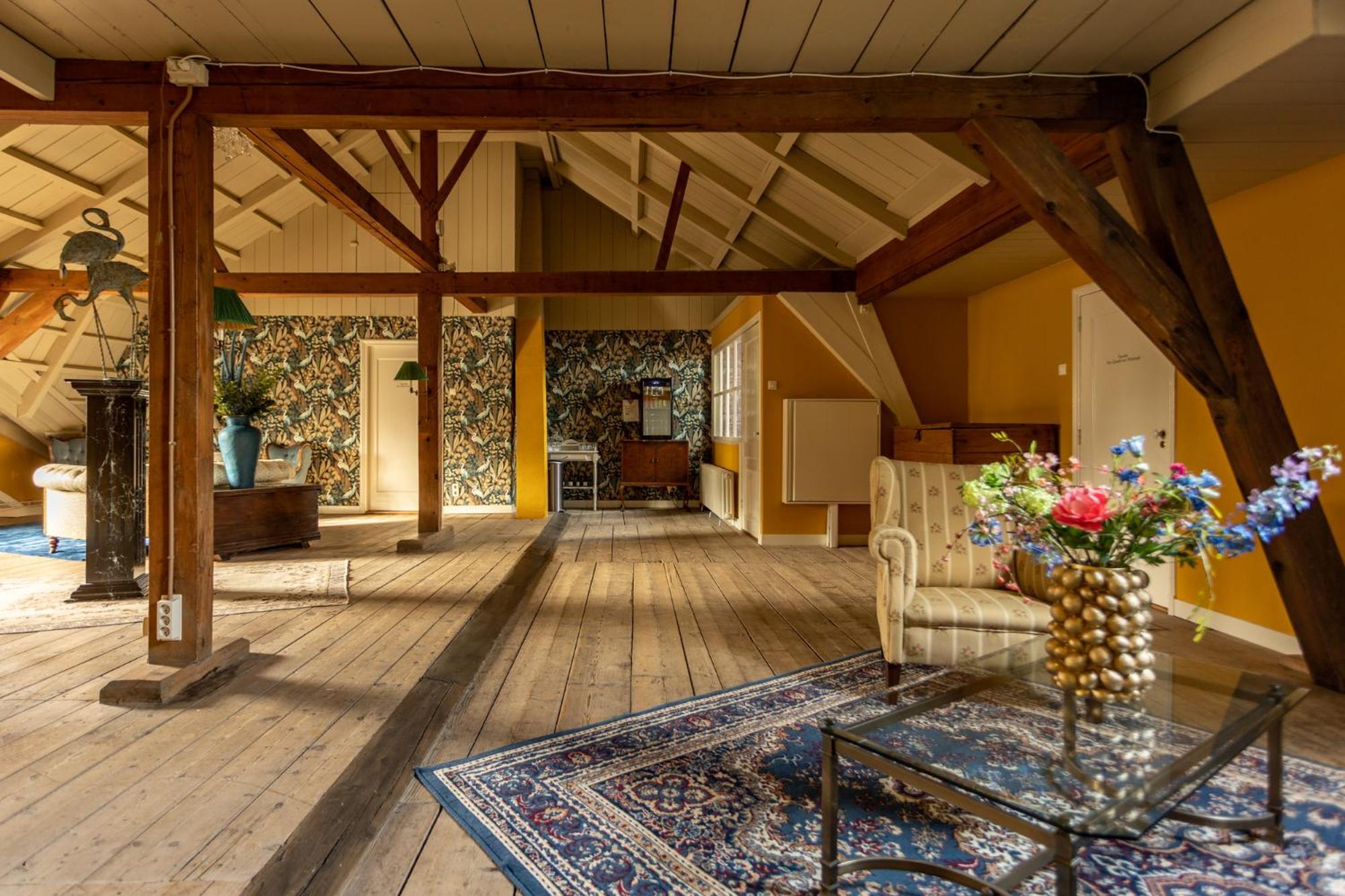 Landgoed Loenen B&B Slijk-Ewijk ภายนอก รูปภาพ